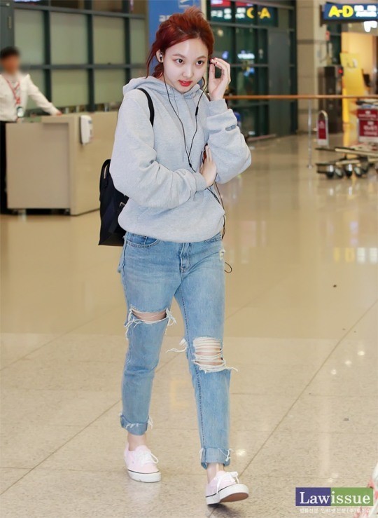 트와이스 나연 사복 | 인스티즈