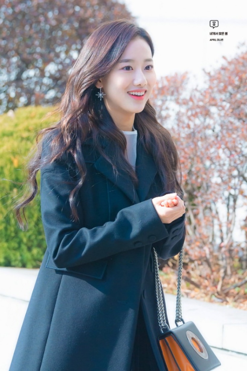 에이프릴 이나은 | 인스티즈