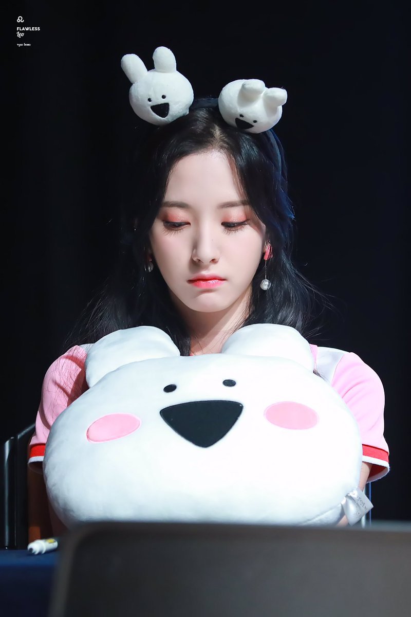 17시즌 우주소녀 보나의 미모.jpg | 인스티즈