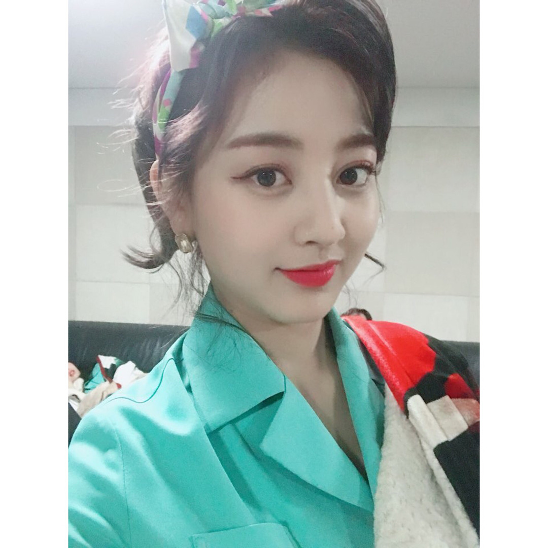 오늘 폭풍업로드한 트와이스 지효인스타그램.jpg | 인스티즈