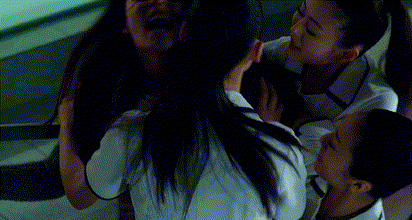 전신 성형을 하고 탑스타가 된 나, 성형 부작용이 나타나기 시작했음 ㅠ.gif | 인스티즈