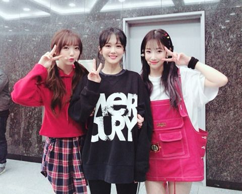 장나라와 사진찍은 러블리즈 | 인스티즈