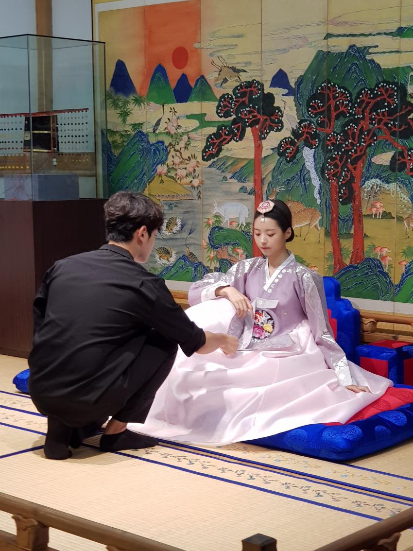 한복 입은 아이오아이 임나영 .jpgif | 인스티즈