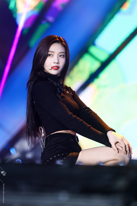 레전드 찍은 코뮤페 올블랙 조이.jpg | 인스티즈