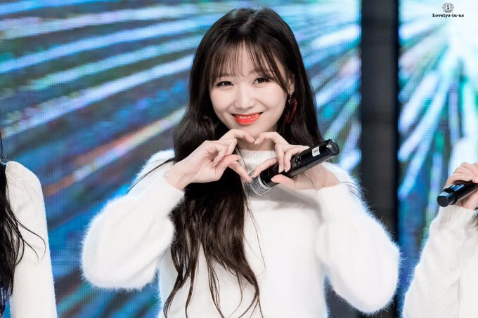 [러블리즈] 제친구와 수정이의 생일을 축하하면 수정이 | 인스티즈